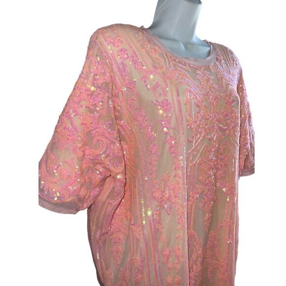 DONNA LEAH DESIGNS One Size Fits All Sequined Appliqués Rib Collar Short Sleeve - Picture 3 of 8